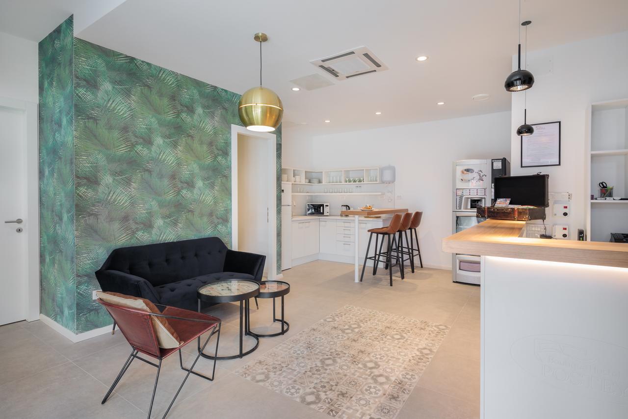 Boutique Hostel Posteya Split Bagian luar foto